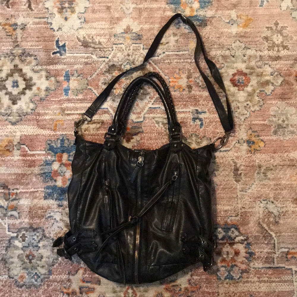Black deena and oozy purse